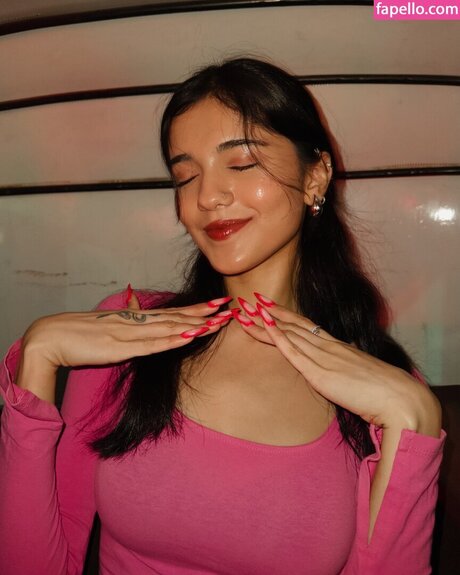 ishitasgj 裸モデル 写真