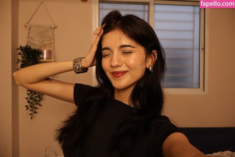 ishitasgj 最高のスター 写真