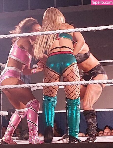 Thea Hail 独占女優 ギャラリー