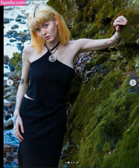 ラバーオンリーファン 無料エロ ギャラリー