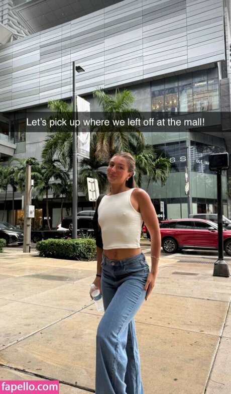 ママの足OnlyFans ホット裸 写真