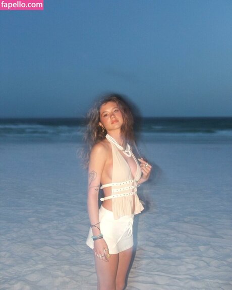 厚い黒檀オンリーファンズ xxx 写真