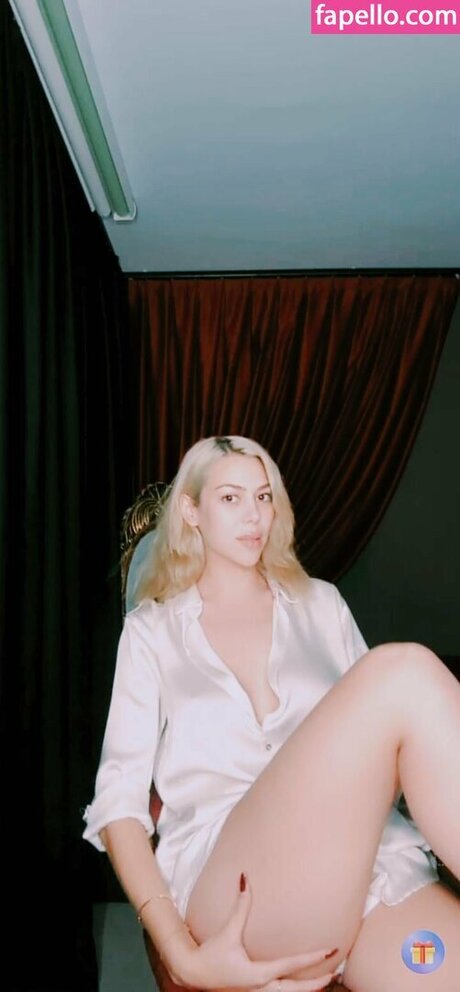 Seydanur Tunc 独占女優 ギャラリー