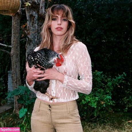 Clara McGregor スター 裸 写真