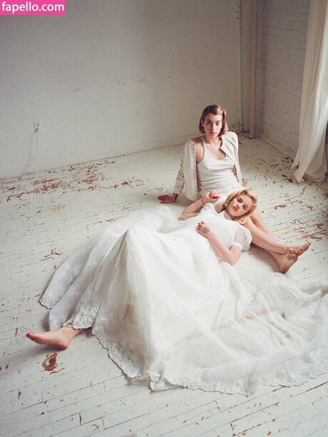 Clara McGregor セクシーなスター 写真