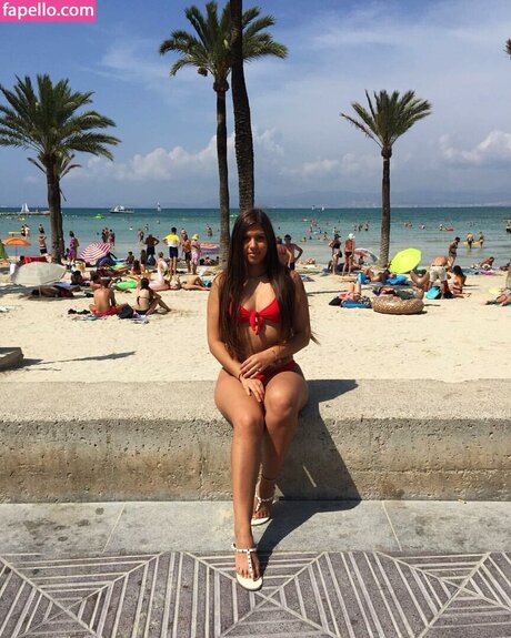 Joyce Mazzei 無料モデル 写真