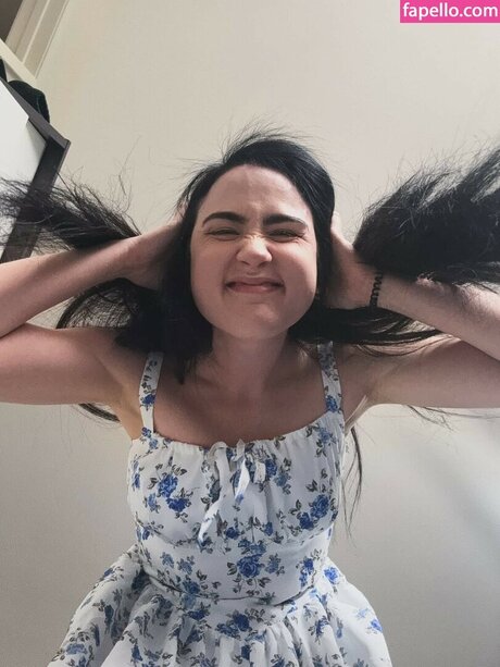 サマートランスオンリーファンズ 美しいヌード 写真