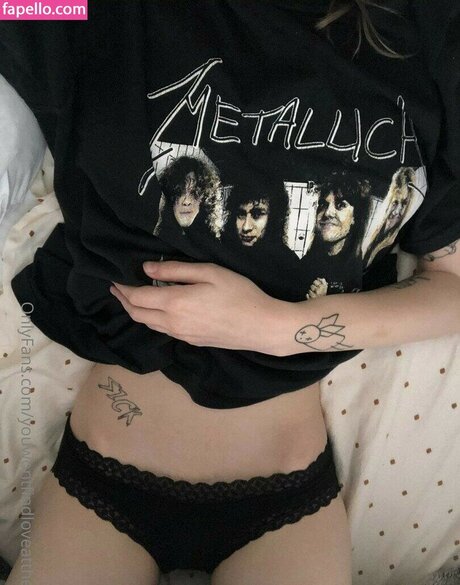 Kornsexual xxxモデル 画像