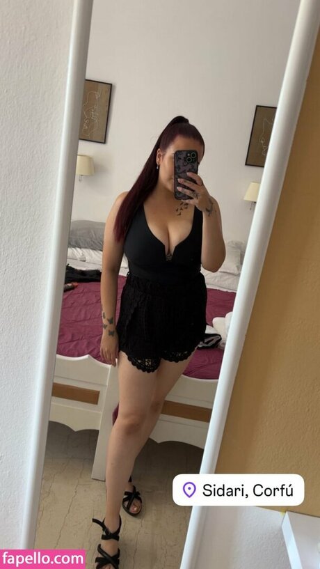 裸ヌードOnlyFans ポルノ ギャラリー