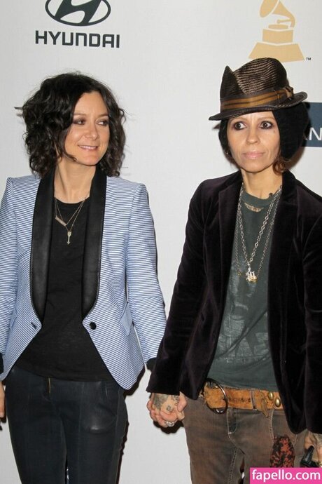 Sara Gilbert 女優 写真