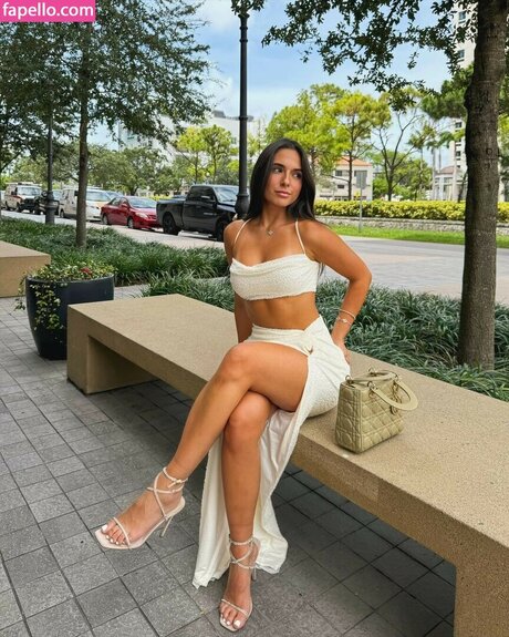 甘いおまんこオンリーファンズ 美しい アーカイブ