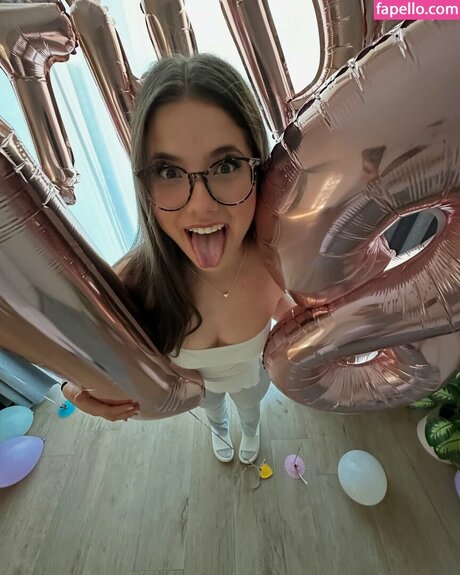 Lilousecret 高品質女優 ギャラリー