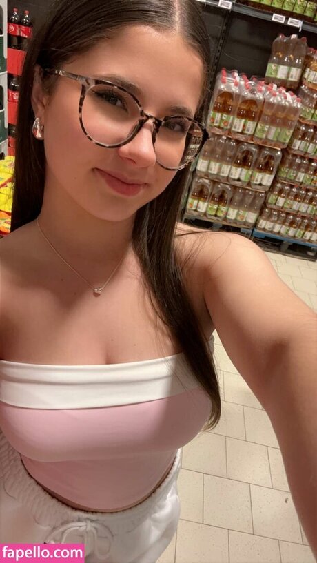 Lilousecret ポルノスター パーフェクト 画像