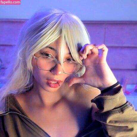 KiittyGang アダルトスター 写真