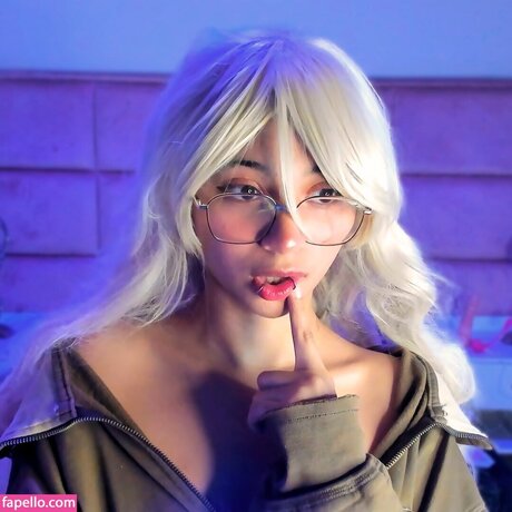 KiittyGang 無料スター 写真