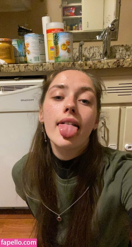 Peachyhal ポルノモデル 画像