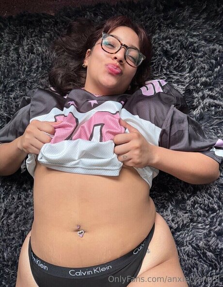 anxietyang3l 最高のスター ギャラリー