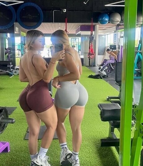 Gemelas Villada 高品質モデル 写真