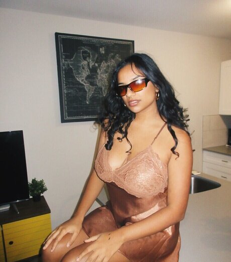 Abby Govindan ヌード女優 写真