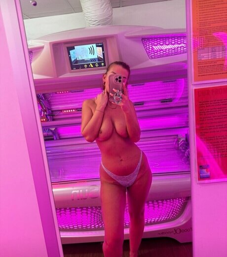 BBC売春婦OnlyFans セクシーヌード ギャラリー