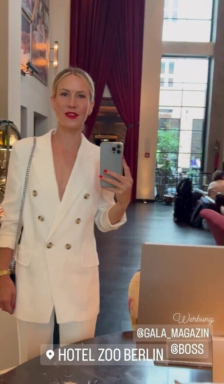 ヘンタイオンリーファンズ 美しいヌード アーカイブ