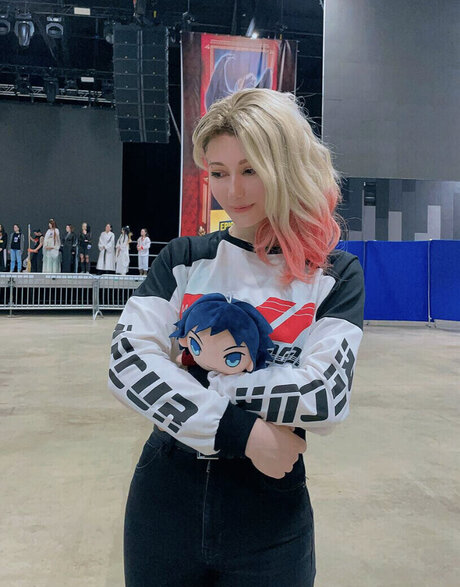 大きなお尻の赤毛オンリーファンズ 美しいxxx ギャラリー