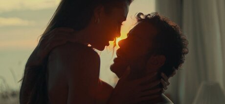 Hande Er el スターセックス ギャラリー