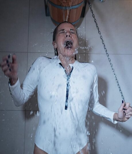 Tamzin Outhwaite 高品質女優 写真