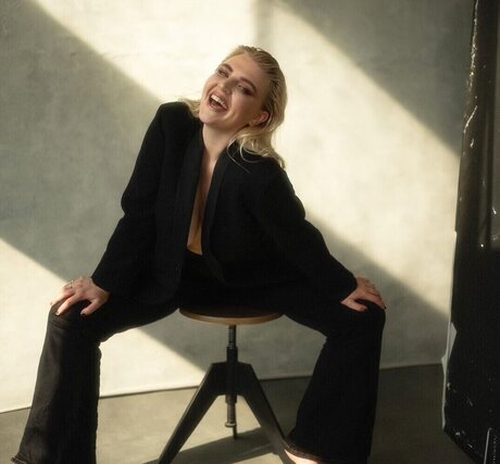 ハロウィン オンリーファン アートxxx ギャラリー