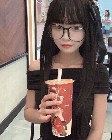 巨乳アジア人オンリーファンズ 美しいポルノ ギャラリー