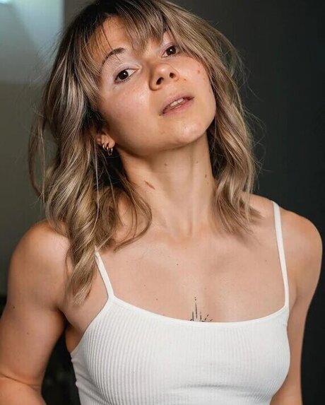 Juju Fitcats 素敵なポルノスター アーカイブ