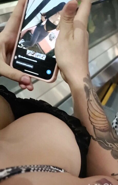 クソ野郎オンリーファンズ ホットセクシー 写真