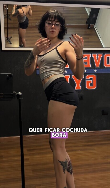 手コキ 主観視点 オンリーファンズ 無料ポルノ 画像