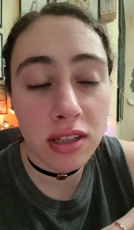 Blabs ポルノモデル 写真