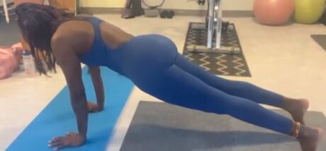 African Booty Meat エロティック女優 画像