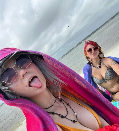 Noel Malphoi ホット女優 写真