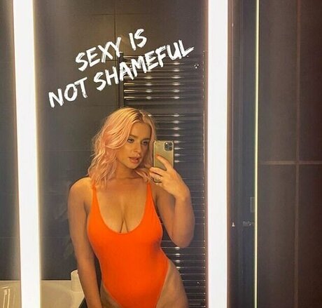 アジア人 ノーPPV オンリーファンズ 無料セクシー 画像