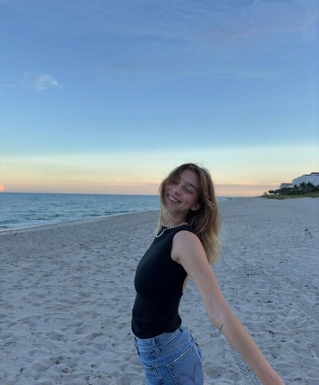 黒檀の猫オンリーファンズ 無料セックス 写真