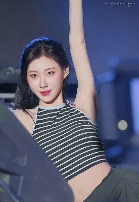 ポニーテールオンリーファンズ トップ アーカイブ