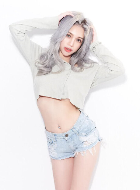 violetgood666 ポルノモデル 写真