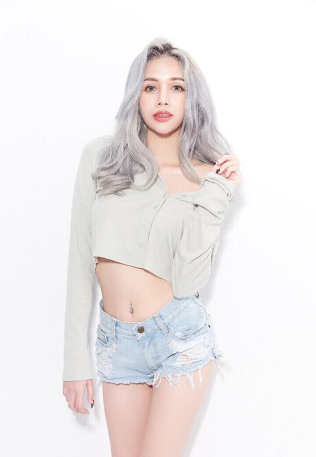 violetgood666 裸のポルノスター 画像