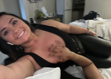 BrittneysBoobs 裸モデル 写真