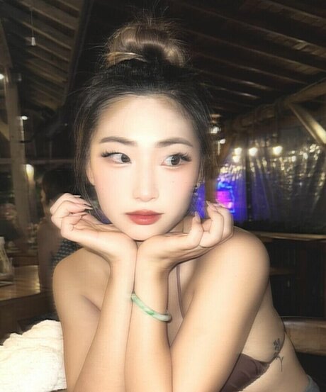 dalcompeach トップ女優 写真