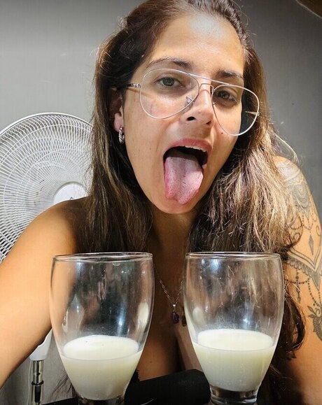 louise gestin ポルノスター 写真