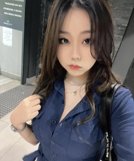 Hanavocado ポルノスター ヌード ギャラリー