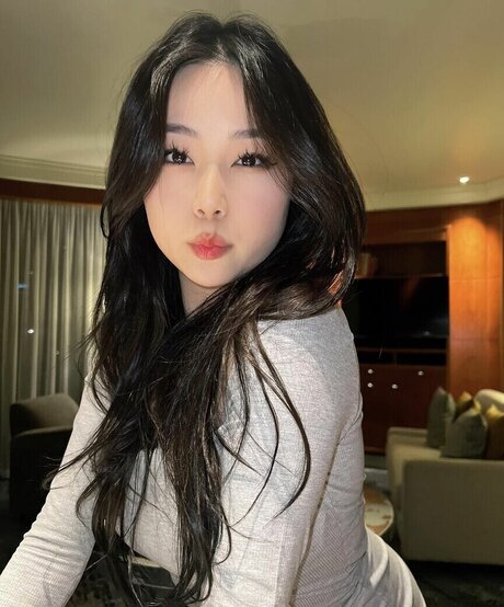 Hanavocado 可愛いモデル 写真