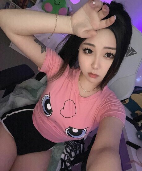 フィットネスインフルエンサーオンリーファンズ xxx 写真