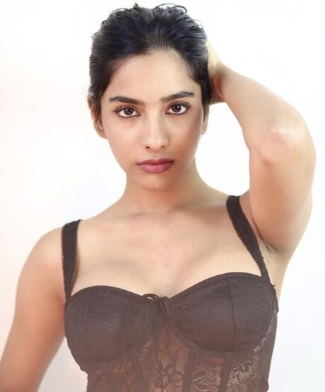 Aurora Sinclair スターセックス 写真