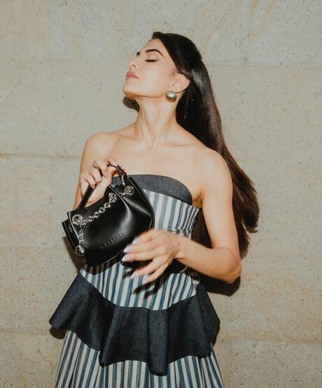 Jacqueline Fernandez セクシーなスター 写真