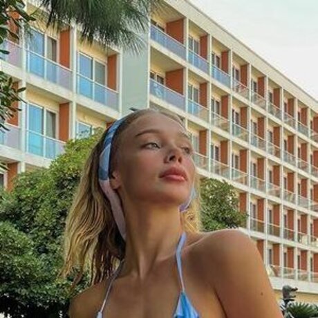 Yaren Alaca トップポルノスター ギャラリー